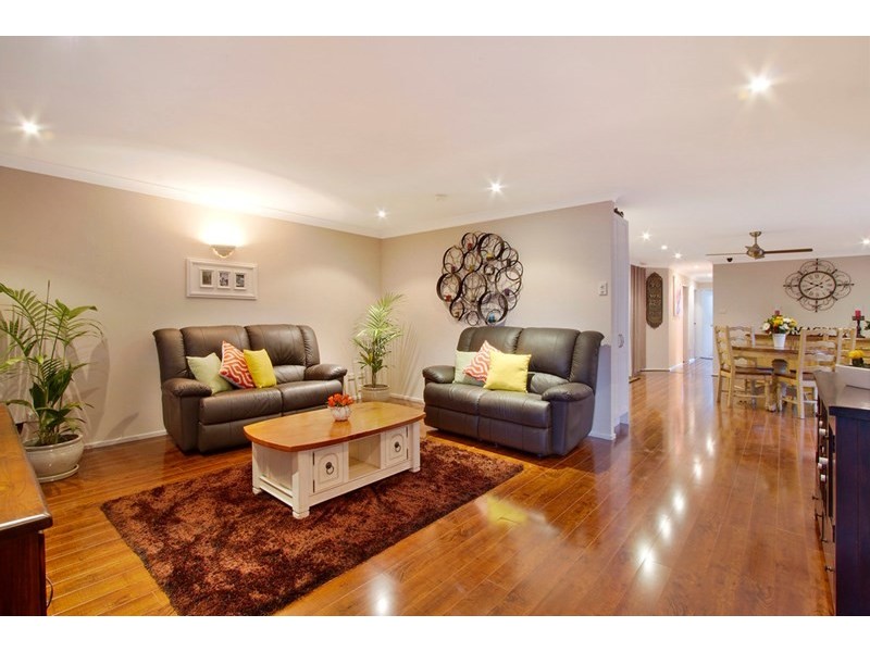 42 Batten Circuit, South Windsor NSW 2756