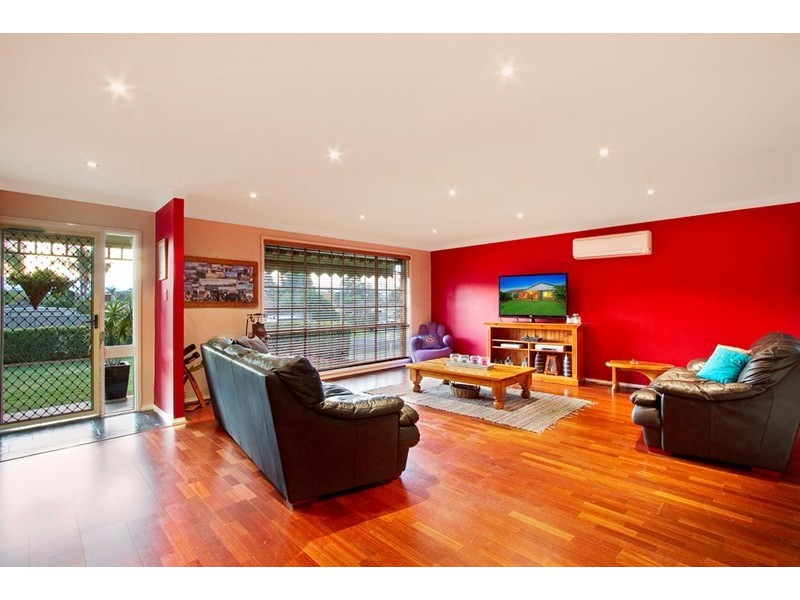 11 Harradine Crescent, Bligh Park NSW 2756