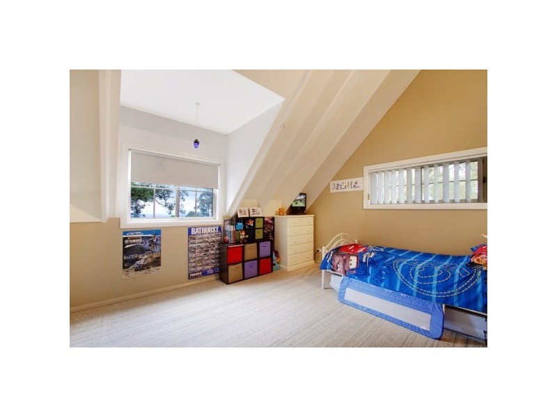 27 Bellbird Crescent, Bowen Mountain NSW 2753