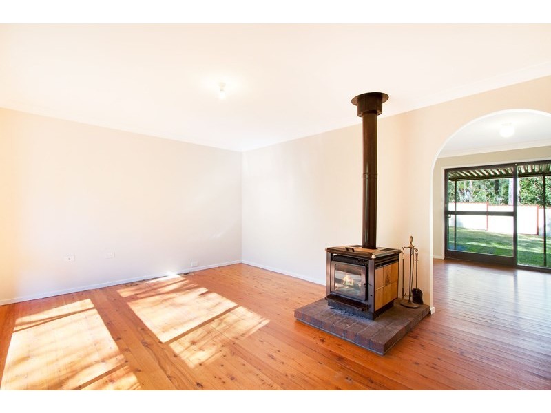 329 Spinks Road, Glossodia NSW 2756