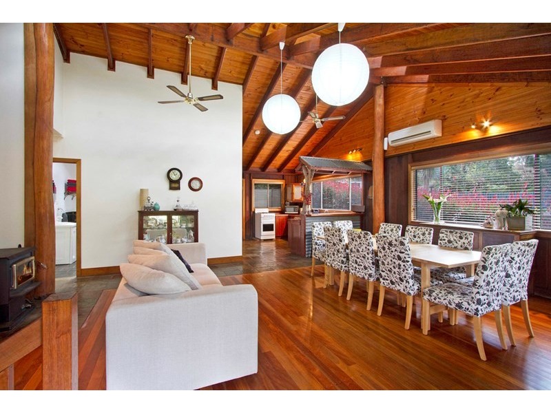 13 Currawong Crescent, Bowen Mountain NSW 2753