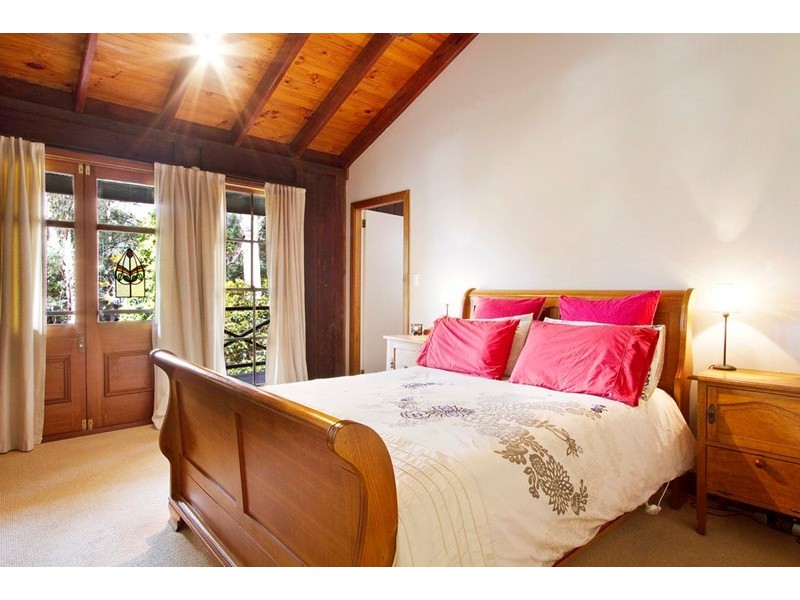 13 Currawong Crescent, Bowen Mountain NSW 2753