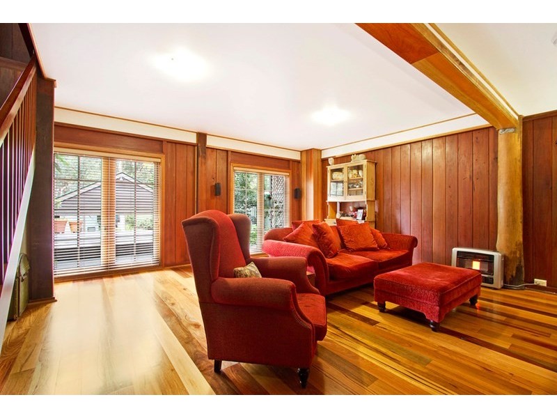 13 Currawong Crescent, Bowen Mountain NSW 2753