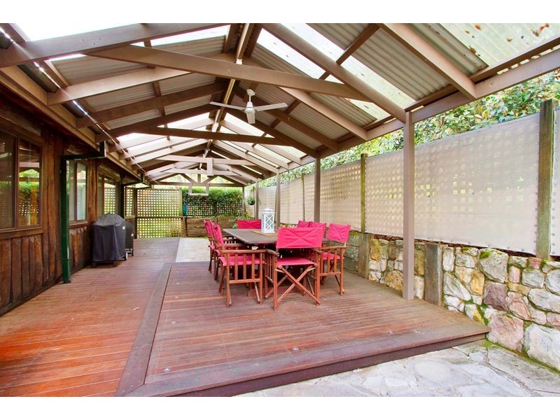 13 Currawong Crescent, Bowen Mountain NSW 2753