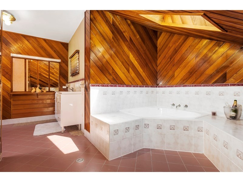 17 Water Ski Parade, Cumberland Reach NSW 2756