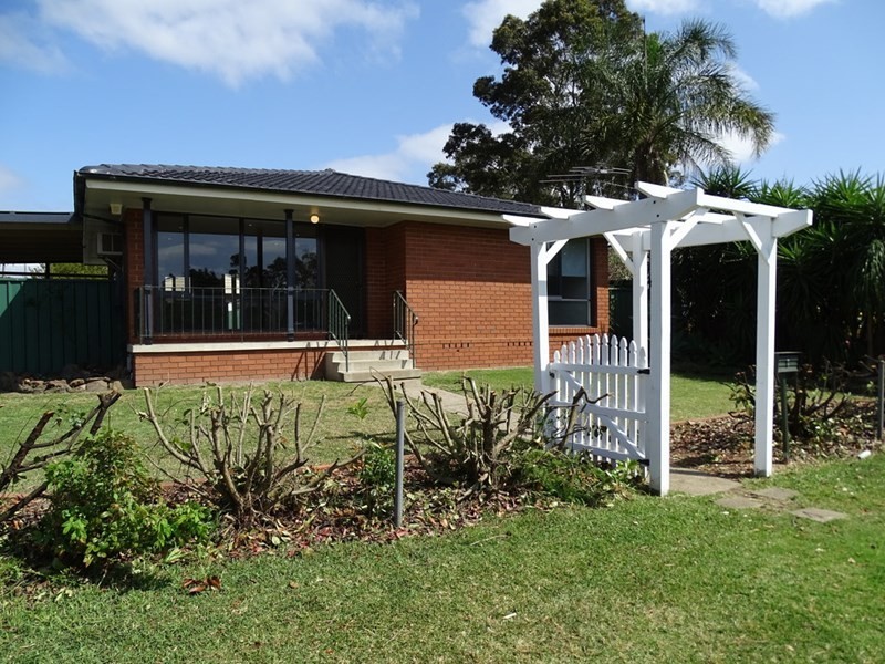 1 Adam Close, South Windsor NSW 2756