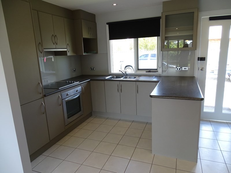 1 Adam Close, South Windsor NSW 2756