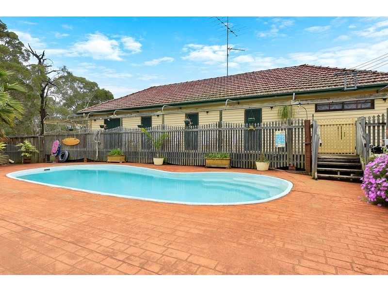 6 Warrina Place, Londonderry NSW 2753