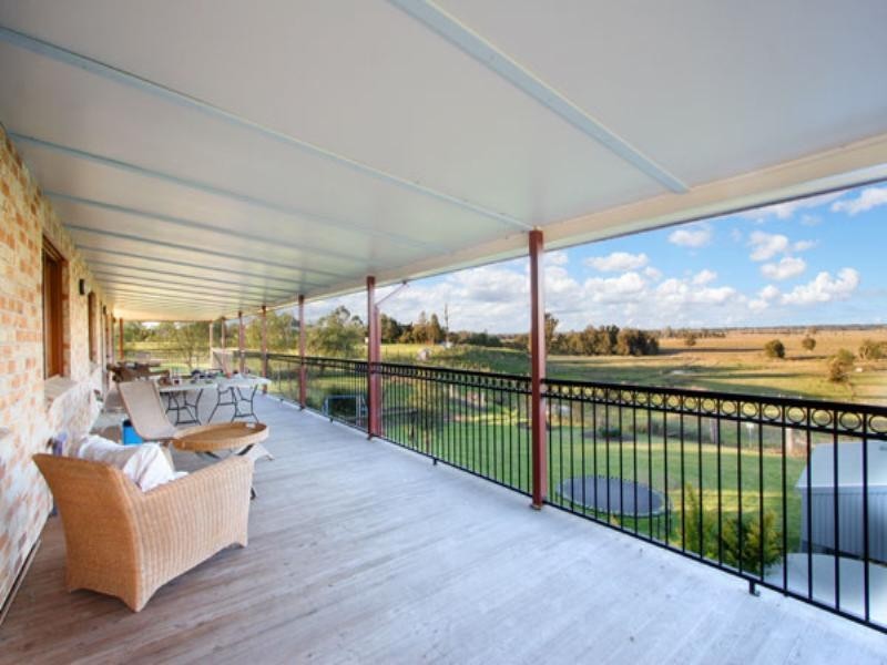 191 Willeroo Drive, Windsor Downs NSW 2756