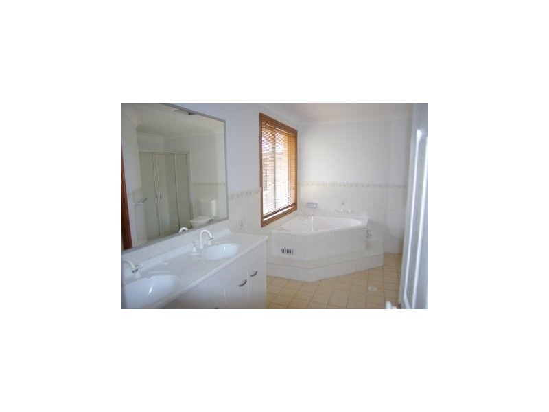 East Kurrajong NSW 2758