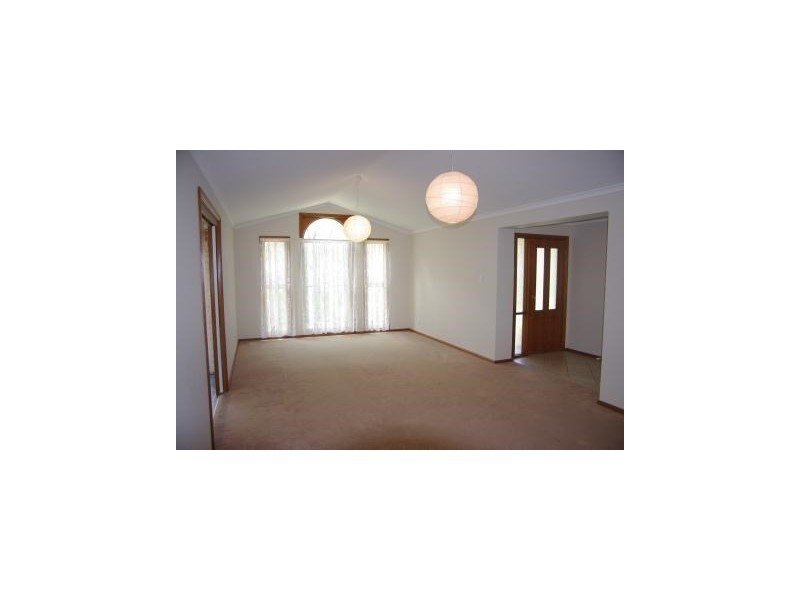 East Kurrajong NSW 2758