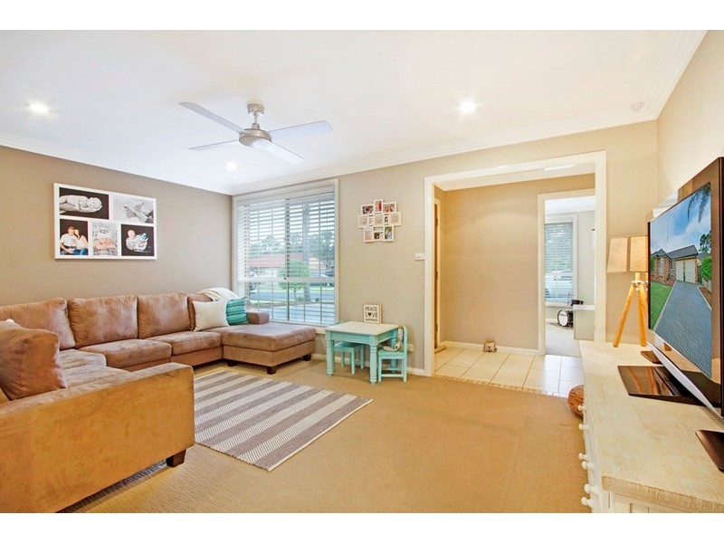 19 Bounty Crescent, Bligh Park NSW 2756