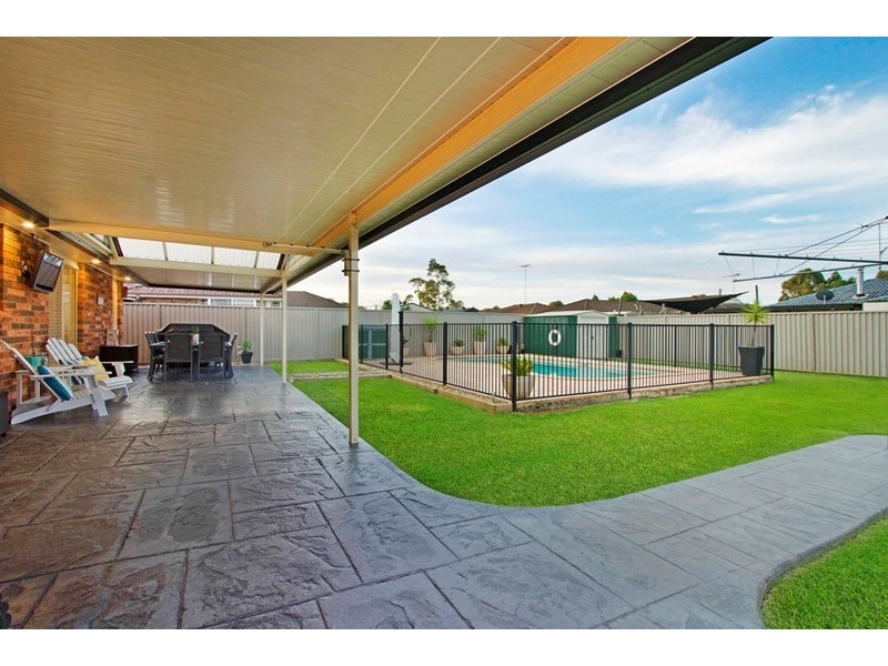 19 Bounty Crescent, Bligh Park NSW 2756