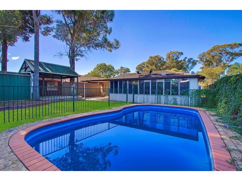 21 Snailham Crescent, South Windsor NSW 2756