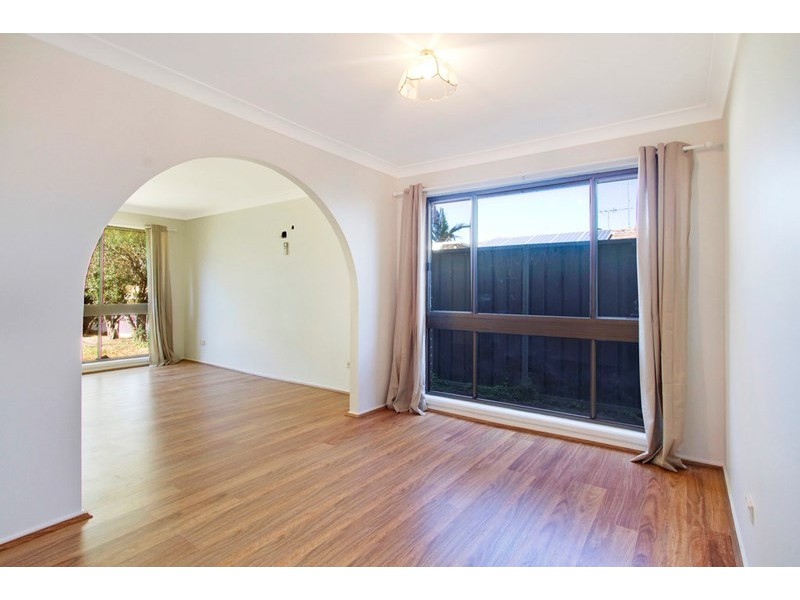 21 Snailham Crescent, South Windsor NSW 2756