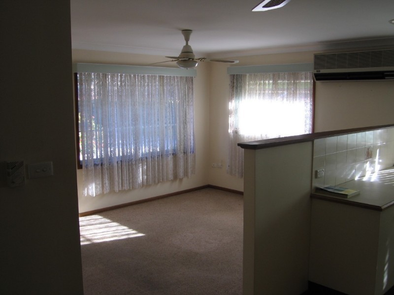 2/114 Windsor Street, Richmond NSW 2753