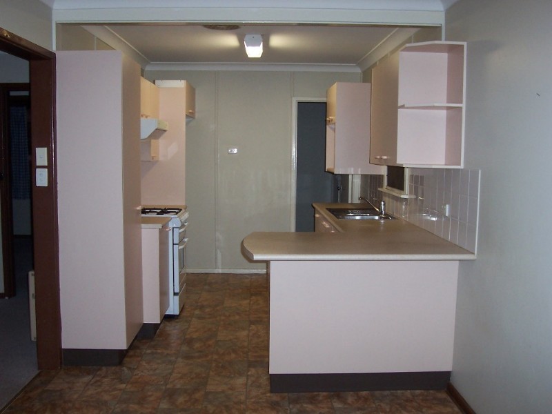 12 Powell Street, Richmond NSW 2753