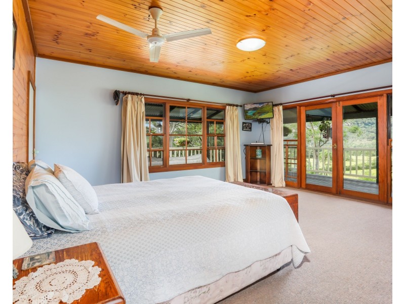 716 Singleton Road, Laughtondale NSW 2775