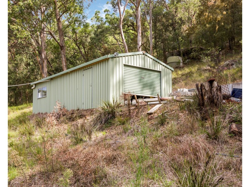 716 Singleton Road, Laughtondale NSW 2775