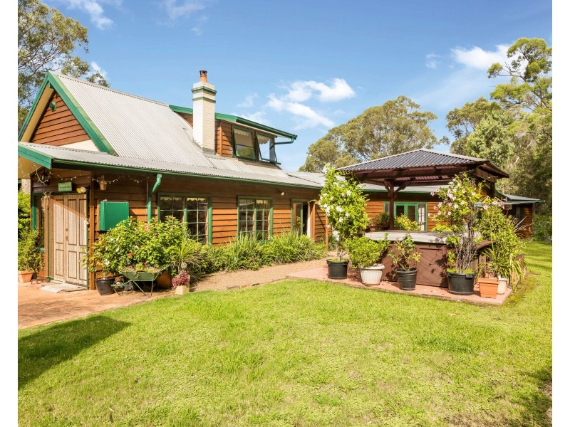 716 Singleton Road, Laughtondale NSW 2775