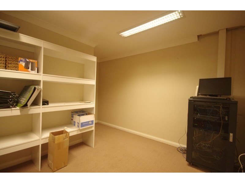 18/5b CURTIS Road, Mcgraths Hill NSW 2756