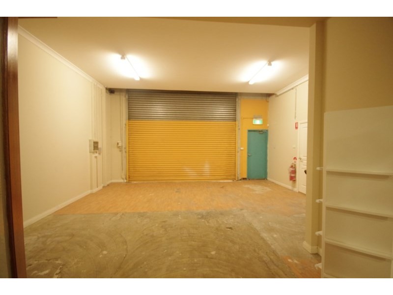 18/5b CURTIS Road, Mcgraths Hill NSW 2756