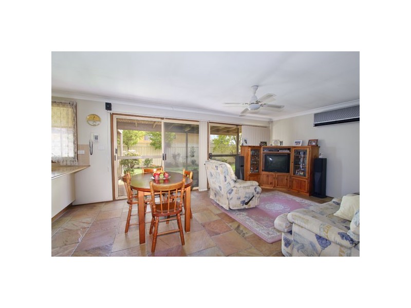 Mcgraths Hill NSW 2756