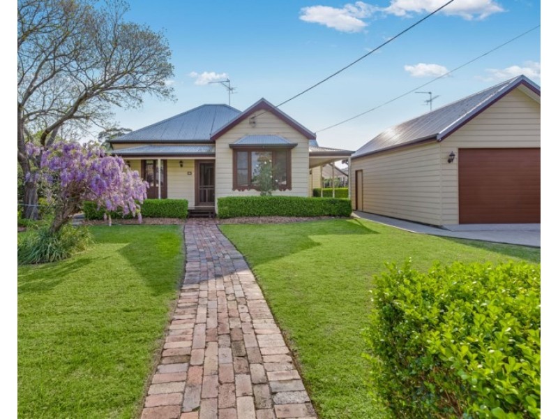 27 Hawkesbury Street, Pitt Town NSW 2756