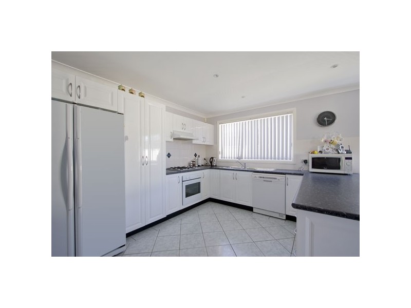 Mcgraths Hill NSW 2756