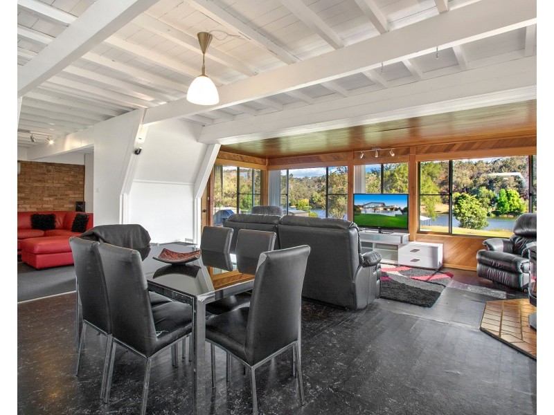 24 Holmes Drive, Lower Portland NSW 2756