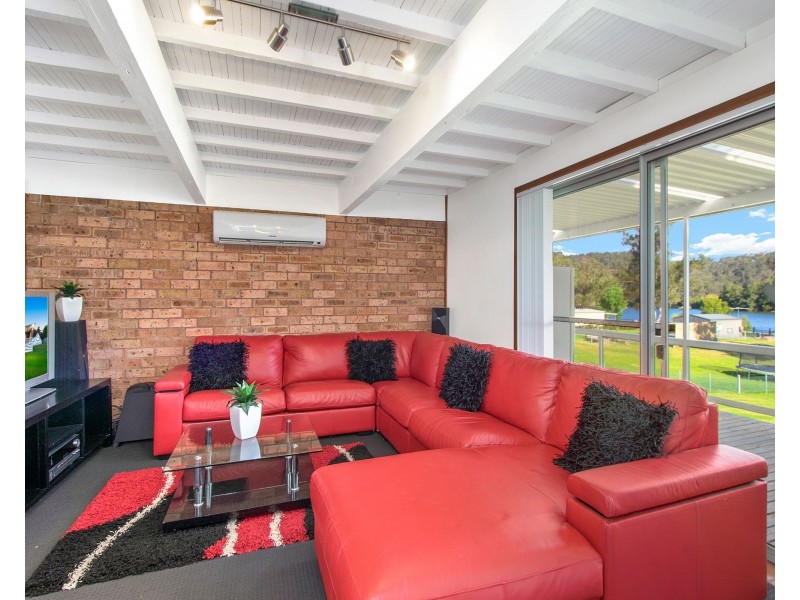 24 Holmes Drive, Lower Portland NSW 2756