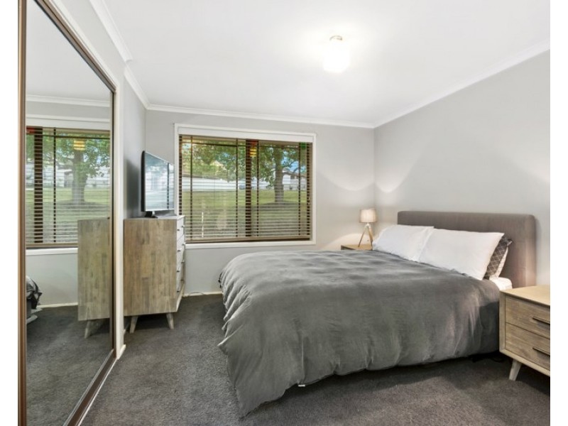 4 Graeme Place, Freemans Reach NSW 2756