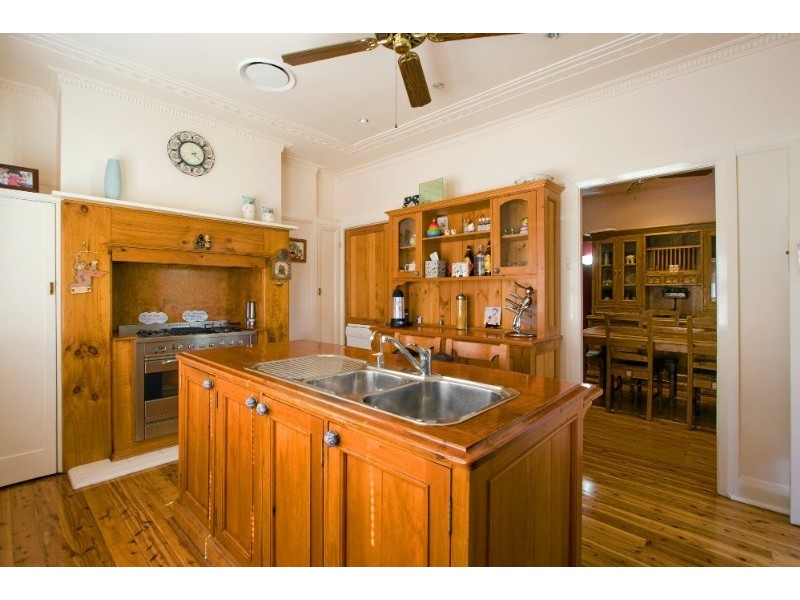 26 Richmond Road, Windsor NSW 2756