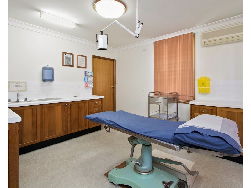 23-27 Johnston Street, Windsor NSW 2756