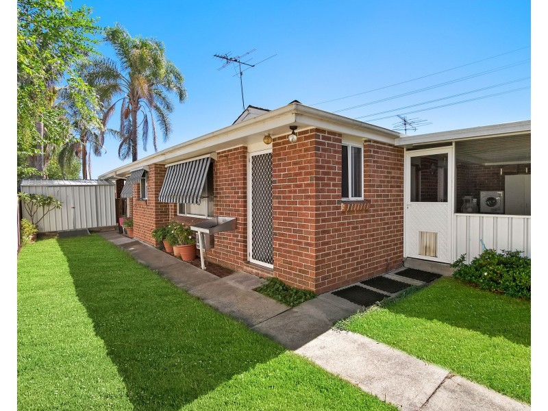 2/200 Mileham Street, South Windsor NSW 2756