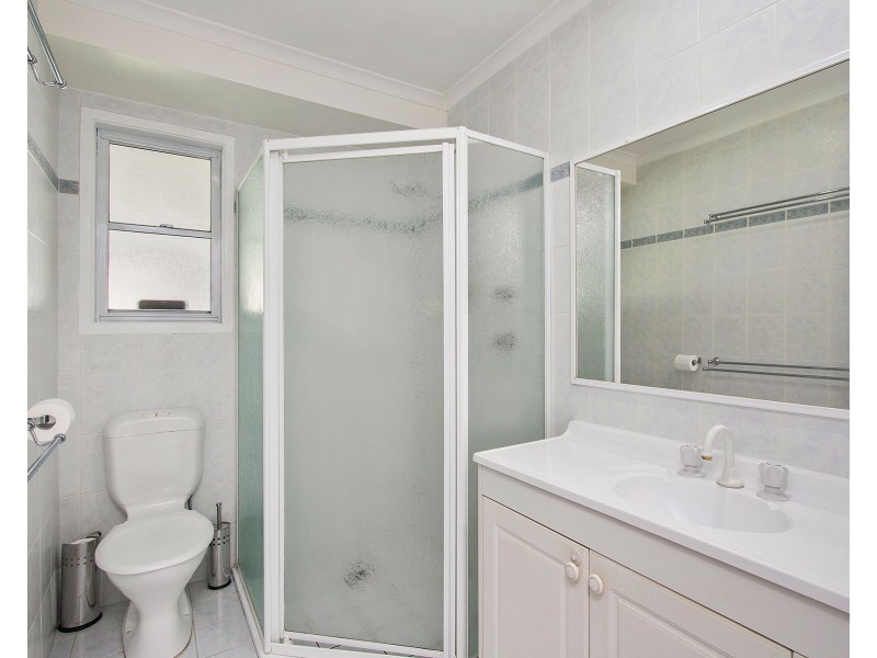 8 Books Crescent, Mcgraths Hill NSW 2756