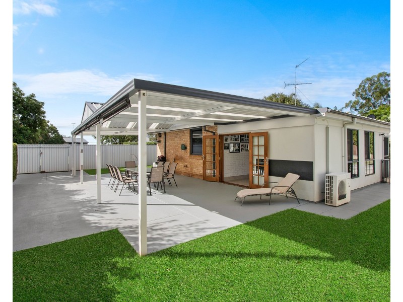 8 Books Crescent, Mcgraths Hill NSW 2756