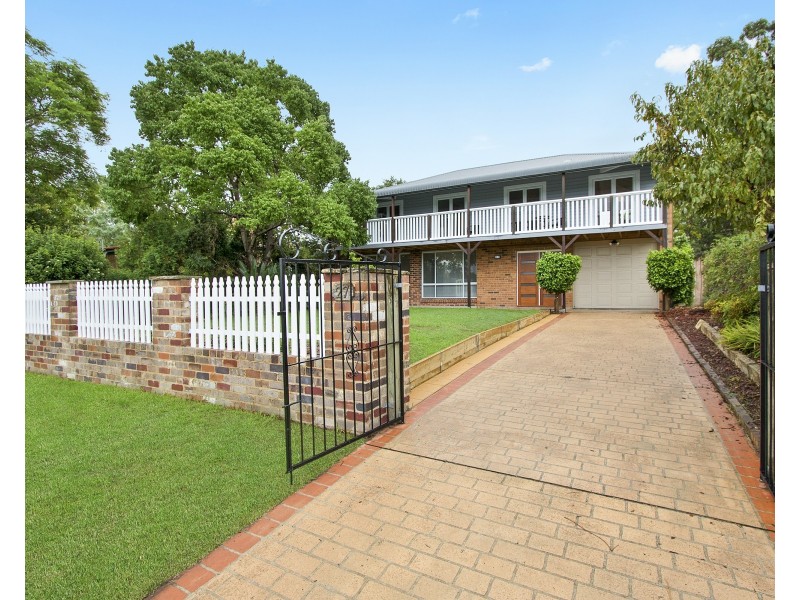 27 Havelock Street, Mcgraths Hill NSW 2756