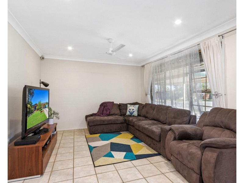 1 Harradine Crescent, Bligh Park NSW 2756