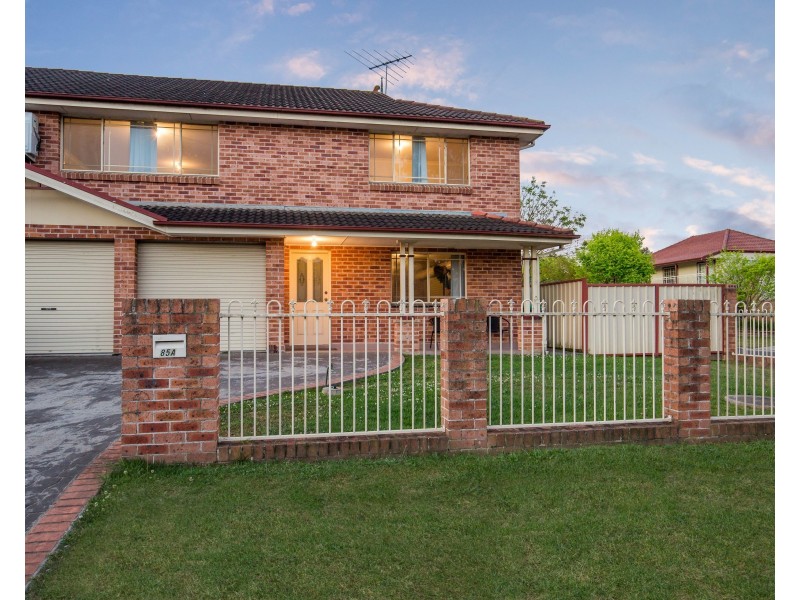 Mcgraths Hill NSW 2756