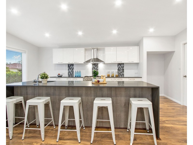 31 Garfield Street, Mcgraths Hill NSW 2756