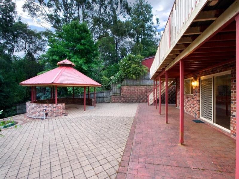 5 Warks Hill Road, Kurrajong Heights NSW 2758