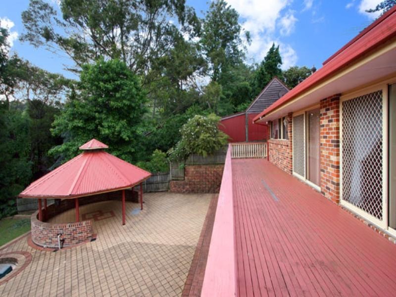 5 Warks Hill Road, Kurrajong Heights NSW 2758