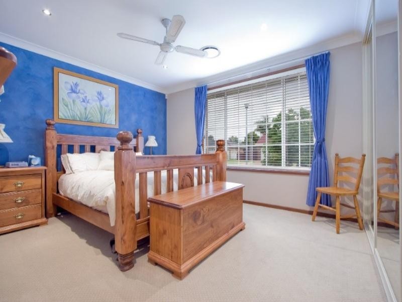 Mcgraths Hill NSW 2756