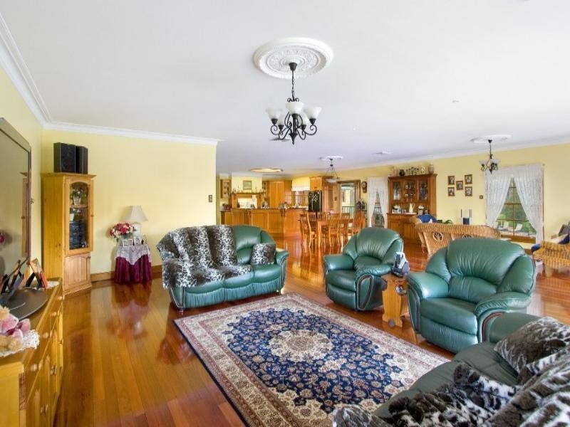 East Kurrajong NSW 2758