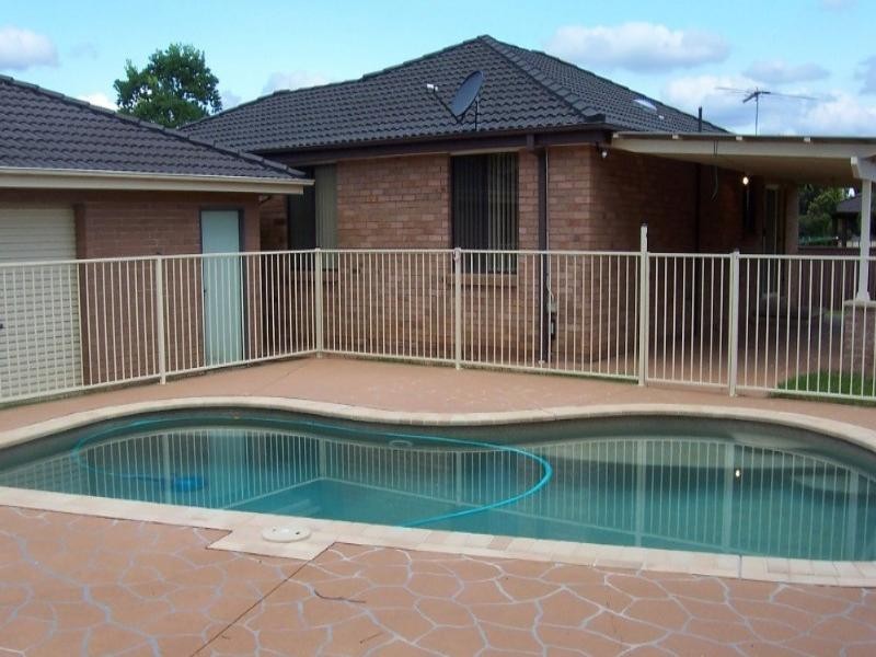 Mcgraths Hill NSW 2756