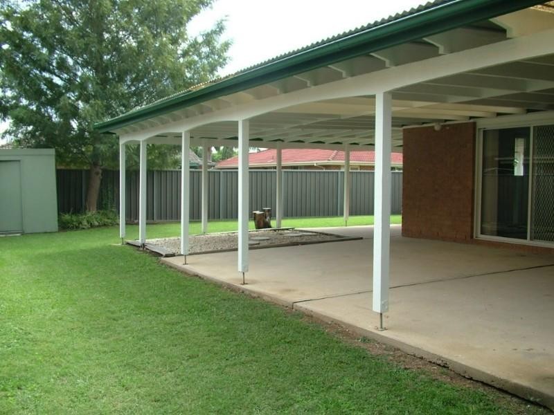 Mcgraths Hill NSW 2756