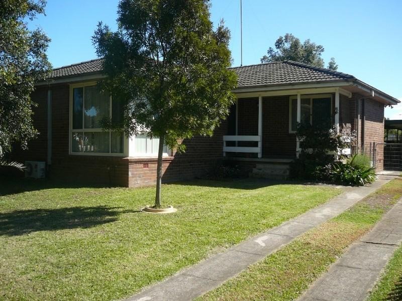 3 Clarke Avenue, Richmond NSW 2753