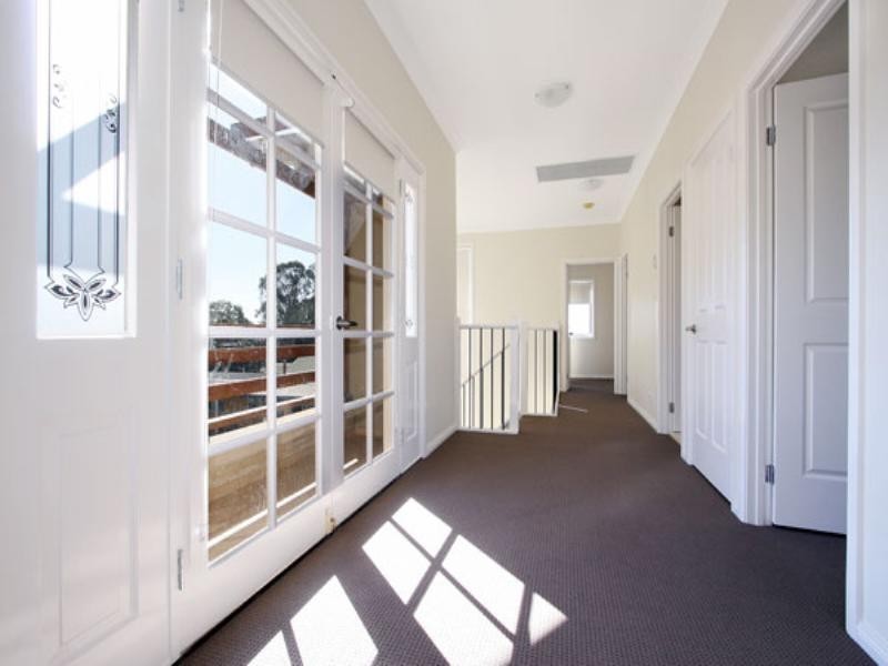 2/52 George Street, Windsor NSW 2756