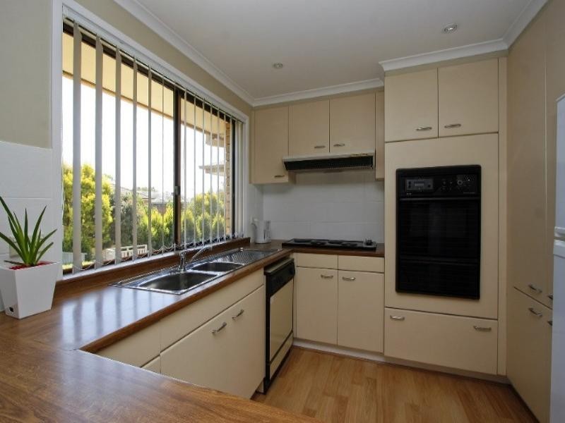 35 Mcgrath Road, Mcgraths Hill NSW 2756